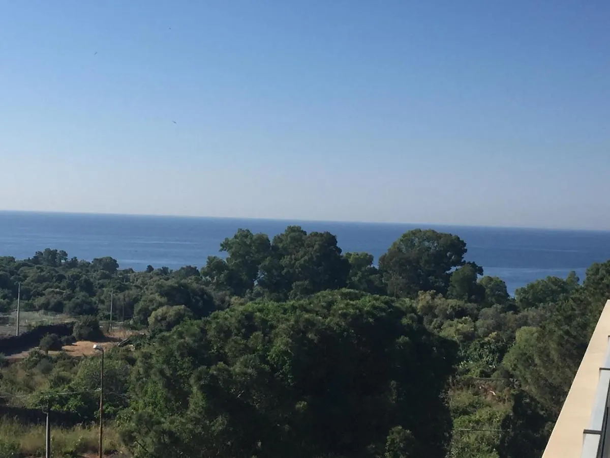 Attico Gurne Bed & Breakfast Acireale